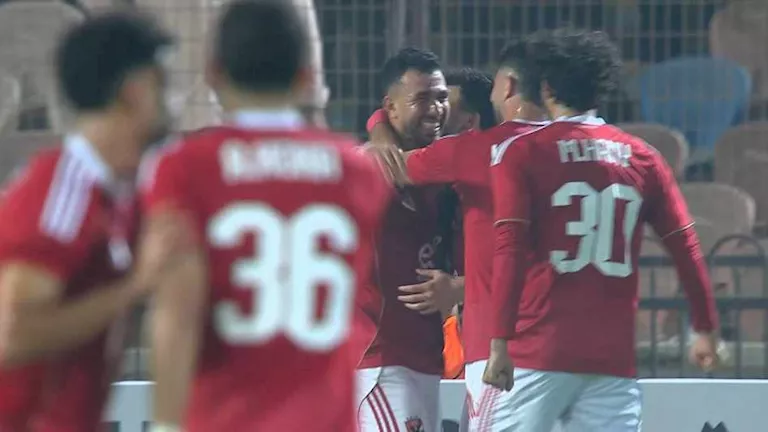 “هدفين في أقل من 3 دقائق”.. ملخص شوط الأهلي وشبيبة القبائل الأول في دو