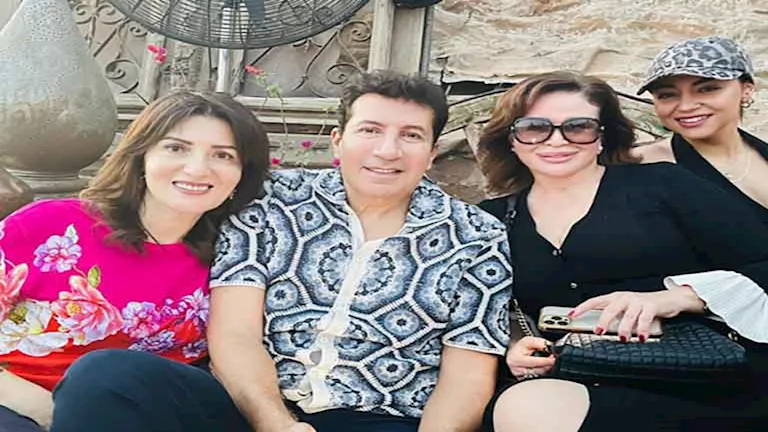 إلهام شاهين تنشر صورا جديدة من شرم الشيخ