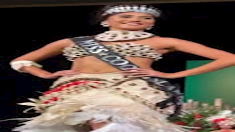 جمالها رهيب.. معلومات وصور عن ملكة جمال جزر كوك 2025 بعد تتويجها