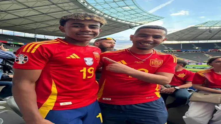 مدرب إسبانيا السابق يكشف عن مشكلة ستواجه لامين يامال