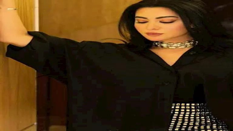 بإطلالة أنيقة.. ميرهان حسين تخطف الأنظار في أحدث ظهور