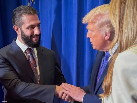 “هآرتس”: ترامب يضع اللمسات الأخيرة على صفقة انضمام سوريا للاتفاقات الإبراهيمية
