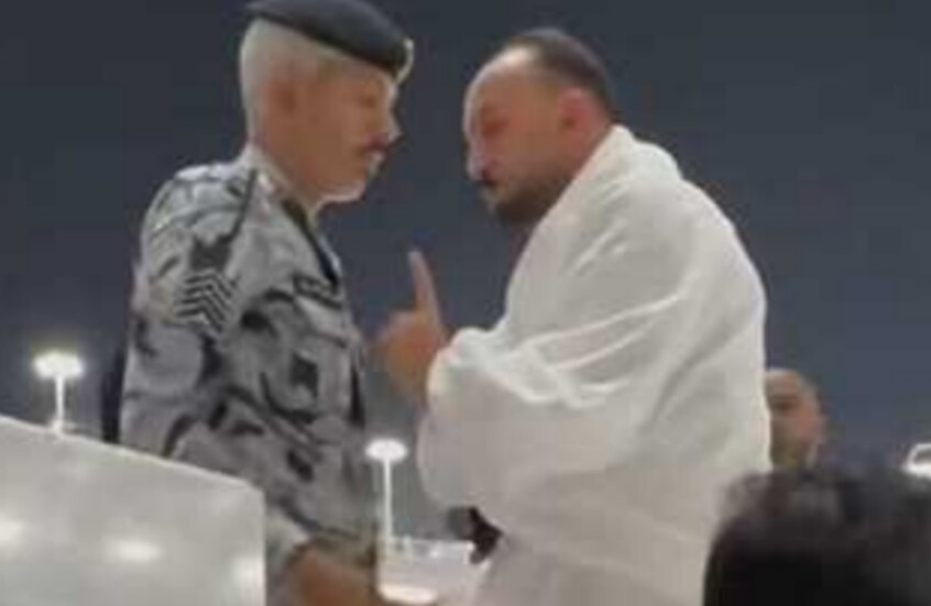 شاهد ..أول تعليق للمعتمر المصري بطل واقعة الحرم المكي