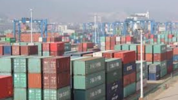 3.6 بالمائة ارتفاعا في التجارة الخارجية للصين خلال الأشهر العشرة الأولى