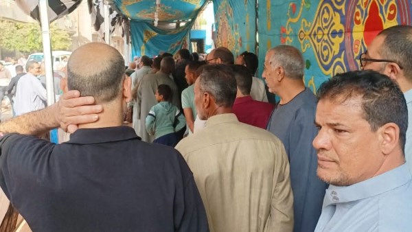 اليوم الأول من المرحلة الثانية يشهد إقبالاً كثيفاً بعد ساعات العمل