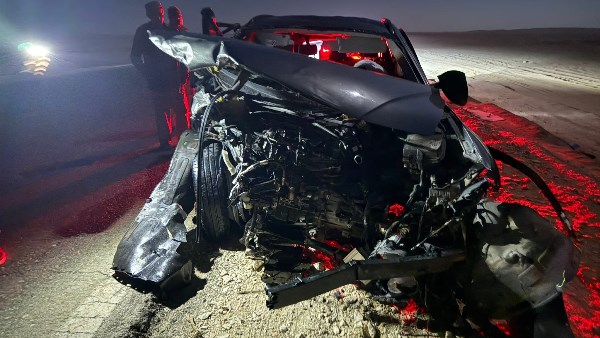 مهشمة بالكامل.. صور سيارة إسماعيل الليثي عقب تعرضه لحادث سير مروع