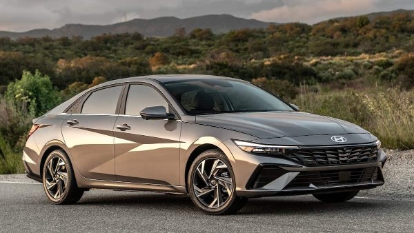 أسعار ومواصفات هيونداي النترا 2026 في السعودية