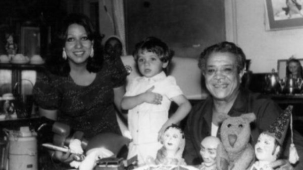 أتمنى أن يحمل مسرح العرائس في مصر اسم مسرح شكوكو للعرائس