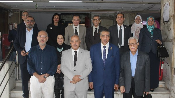 توصيات المؤتمر السنوي العاشر لتوثيق وبحوث أدب الطفل «روايات النشء واليافعين: إشكاليات وانقرائية»