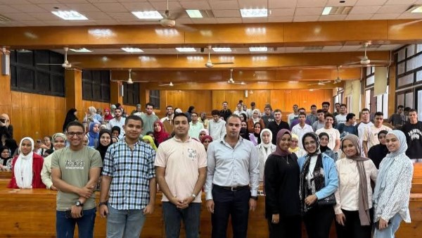 ندوة في صيدلة بني سويف حول كيفية فهم الأوراق البحثية العلمية