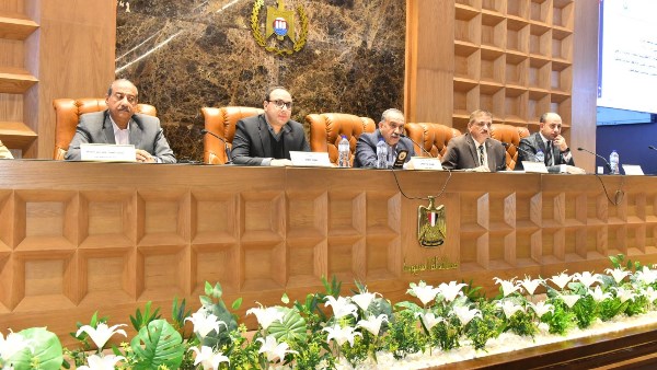 تحسين الخدمات في صدارة الأولويات