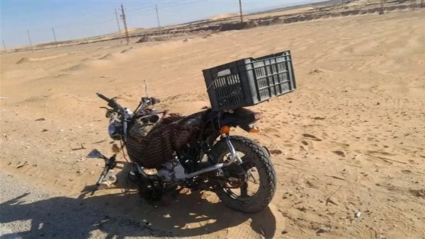 مصرع شخص إثر تصادم دراجة نارية وميكروباص في الوادي الجديد