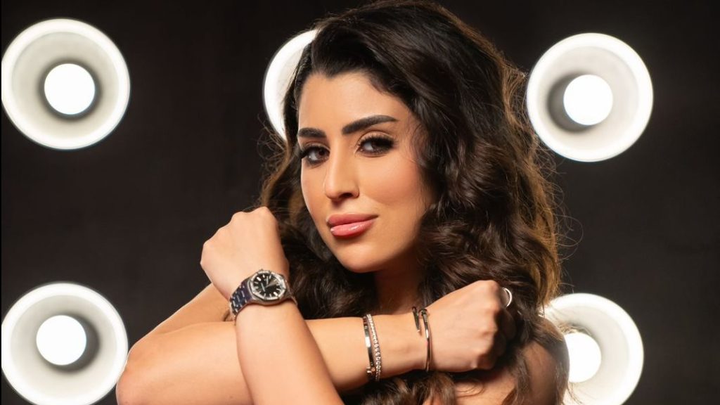 العيلة وابني في مقدمة الأولويات الخاصة بي