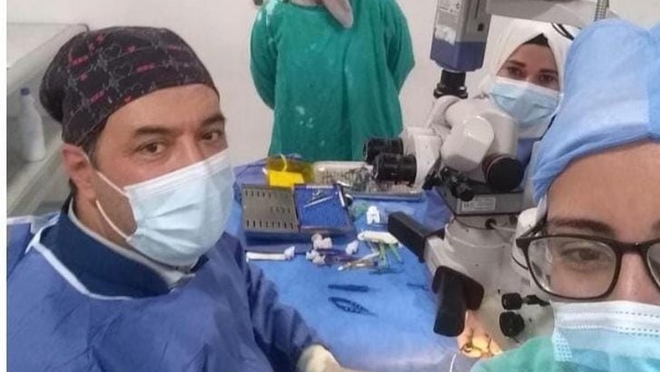 الدقهلية.. رمد المنصورة تنجح في إنقاذ عين طفلة 8 أعوام بعد إصابة قطعية معقدة