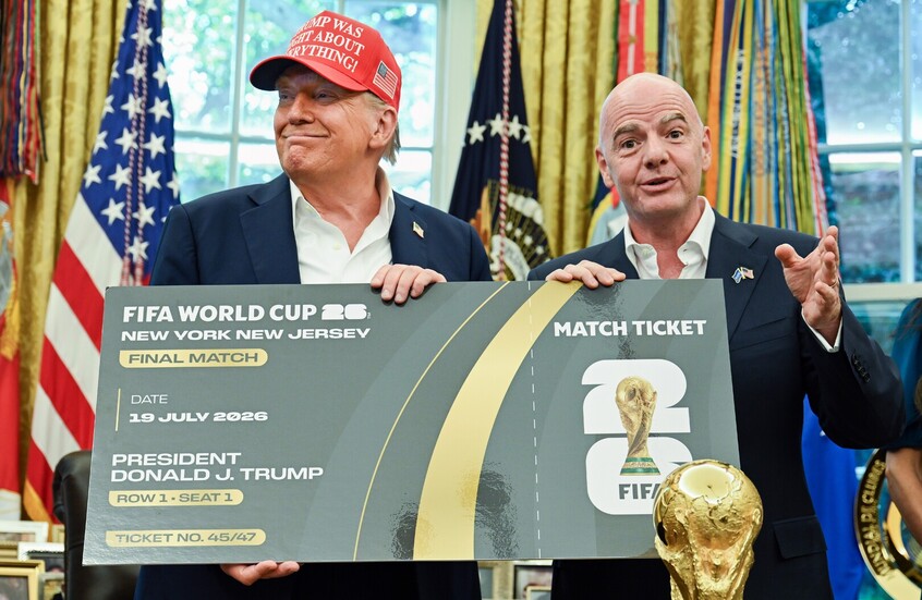 "فيفا" يطلق "جائزة السلام" وترامب أبرز المرشحين
