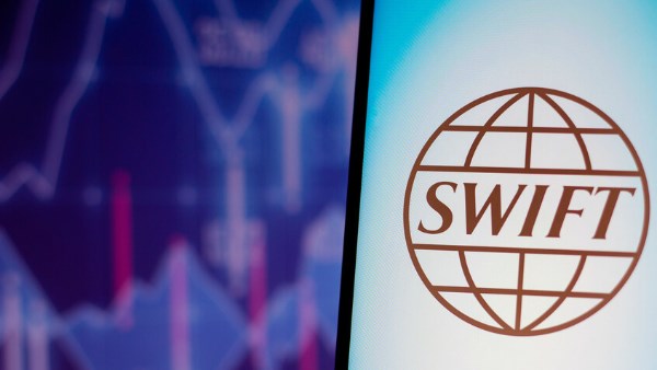 عودة سوريا إلى نظام “سويفت” بعد 14 عاما من الانقطاع