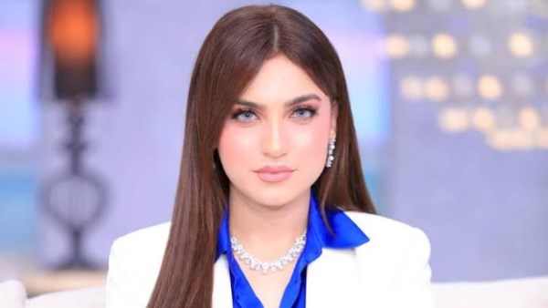 ربنا يرحم والدك شافك وإنت نجم كبير