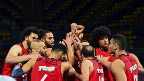 فضيحة جديدة تهز الساحة الرياضية .. الأهلي يضم لاعبًا سبق له اللعب في إسرائيل |تفاصيل