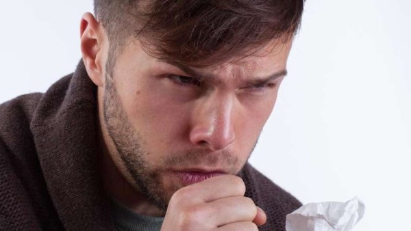 احترس.. أسباب غير متوقعة وراء السعال المتكرر