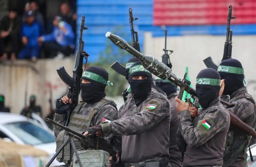 مصادر: حماس والمخابرات المصرية تقتربان من تسوية مسألة سلاح المقاومة في غزة وشكل الحكومة التي ستُدير القطاع