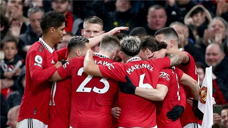 مانشستر يونايتد يتعادل 44 مع بورنموث في الدوري الإنجليزي