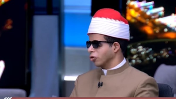 أشكر والدي ووالدتي على جهودهما