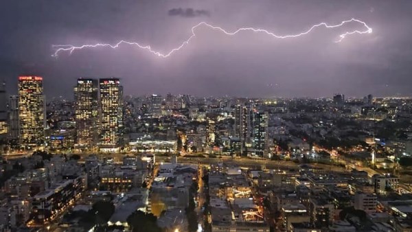 عاصفة بايرون تضرب إسرائيل بشدة.. أمطار غير مسبوقة وتحذيرات من فيضانات واسعة