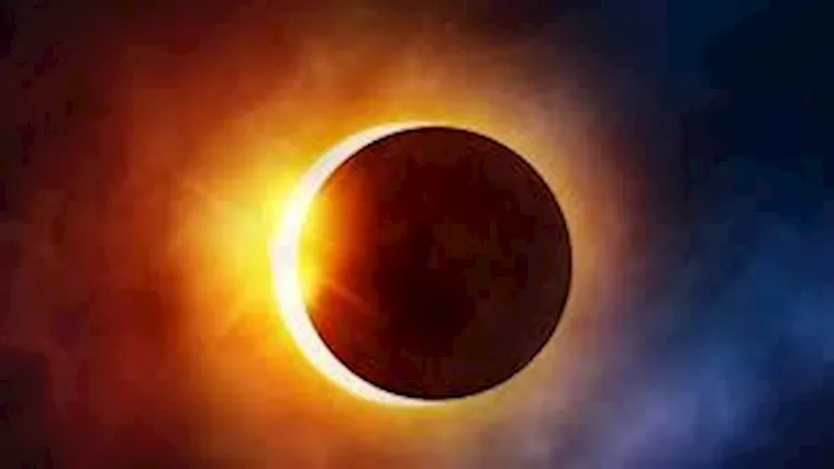 6 دقائق من الظلام.. دول عربية تستعد لأطول كسوف شمسي في هذا الموعد