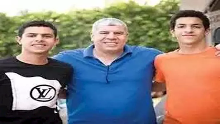 17 صورة وأبرز المعلومات عن عائلة أحمد شوبير