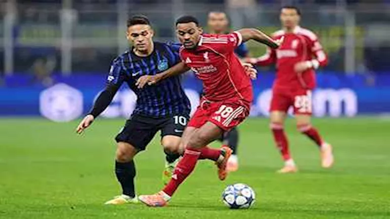 موعد مباراة ليفربول وليدز يونايتد في الدوري الإنجليزي والقناة الناقلة