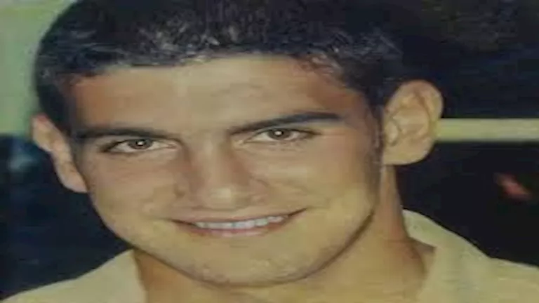 10 صورة وأبرز المعلومات عن الراحل أحمد إكرامي