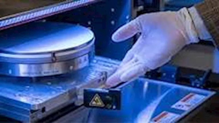 أداء أعلى بـ10 أضعاف.. شريحة أمريكية تفتح الباب لرقائق ذكاء اصطناعي أس