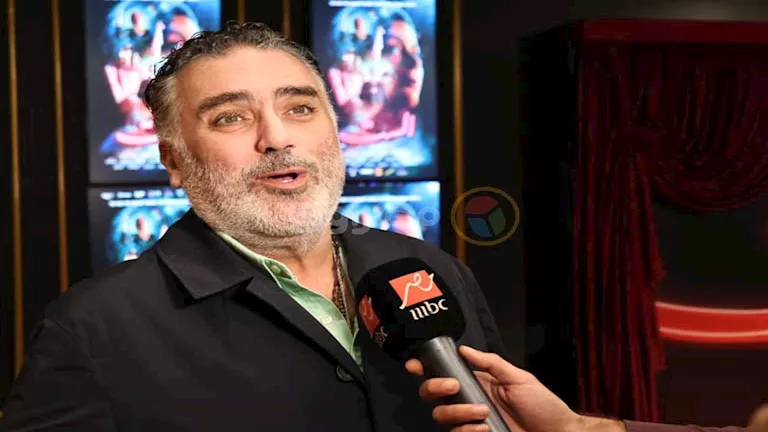 تامر حبيب يحضر العرض الخاص لفيلم “الست”