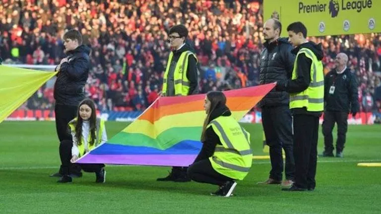 احتمالية وحيدة لإنقاذ مباراة مصر وإيران بالمونديال من احتفال المثليين