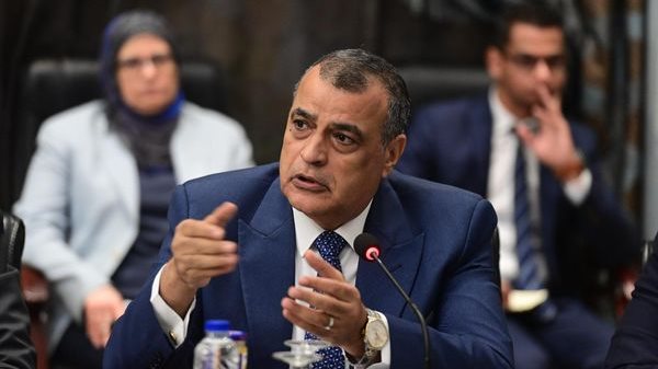 مركبة سيناء إصلاح ونجدة قادرة على حمل وجر 30 طنا