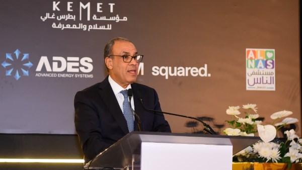 وزير الخارجية وجروسي يبحثان التعاون في الاستخدامات السلمية للطاقة الذرية