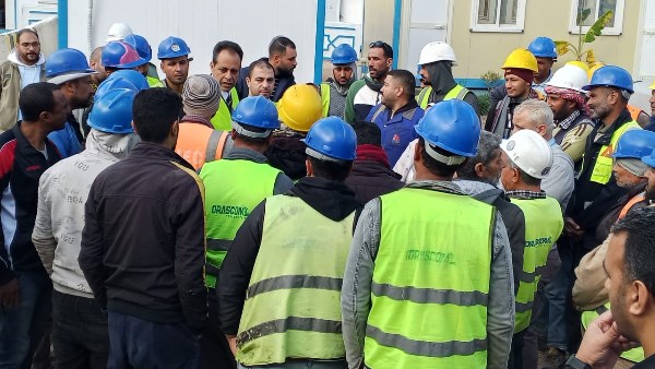 استخراج 1200 شهادة مهارة ومزاولة حرفة لعمال المترو الجديد بالإسكندرية