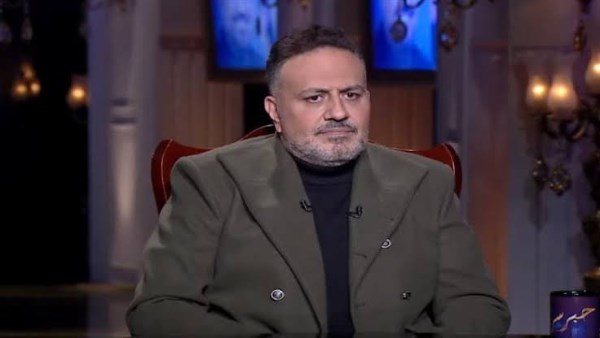 خالد سرحان ينعى شقيقه عادل إمام