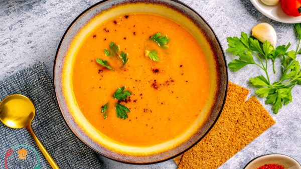 أكلة الشتاء الرسمية.. طريقة عمل العدس التركي