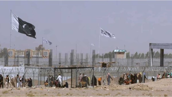 إسلام أباد تعلن إغلاق المعابر الحدودية مع أفغانستان