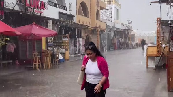 أخبار جنوب سيناء: طقس مُضطرب أمطار وبرق ورعد بشرم الشيخ ودهب