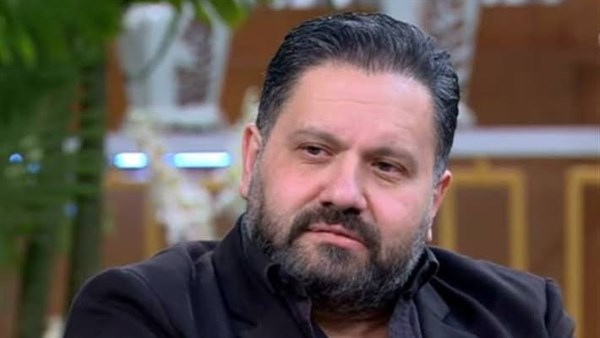 أول تعليق من إدوارد بعد تعرضه لوعكة صحية.. خاص