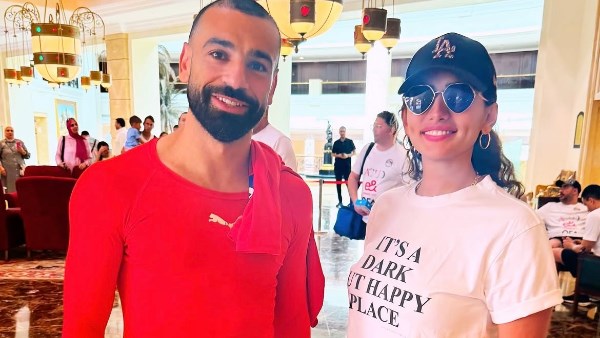 أحرجت إدارة ليفربول .. زينة تدعّم محمد صلاح بعد أزمته: «بنحبك يا ملك مصر»