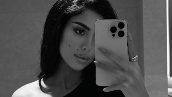 كارولين عزمي تخطف الأنظار عبر إنستجرام