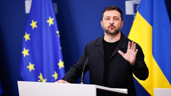 خطة السلام تضع تصورًا لضمانات أمنية أمريكية 15 عامًا