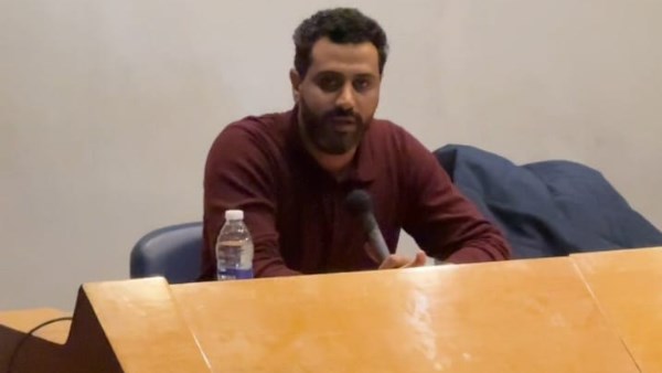 أحمد إسماعيل يكشف أسرار العلاقة بين الممثل وصانع الفيلم في ماستر كلاس بالقاهرة للفيلم القصير