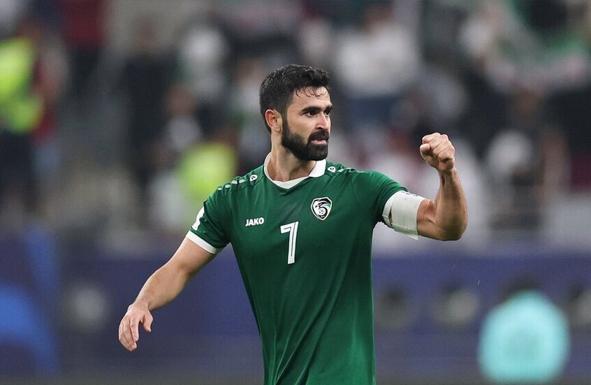 شاهد..”بسبب عمر خريبين”.. دقيقة واحدة وحدت اللاعبين وأثارت الجدل في مباراة سوريا وفلسطين