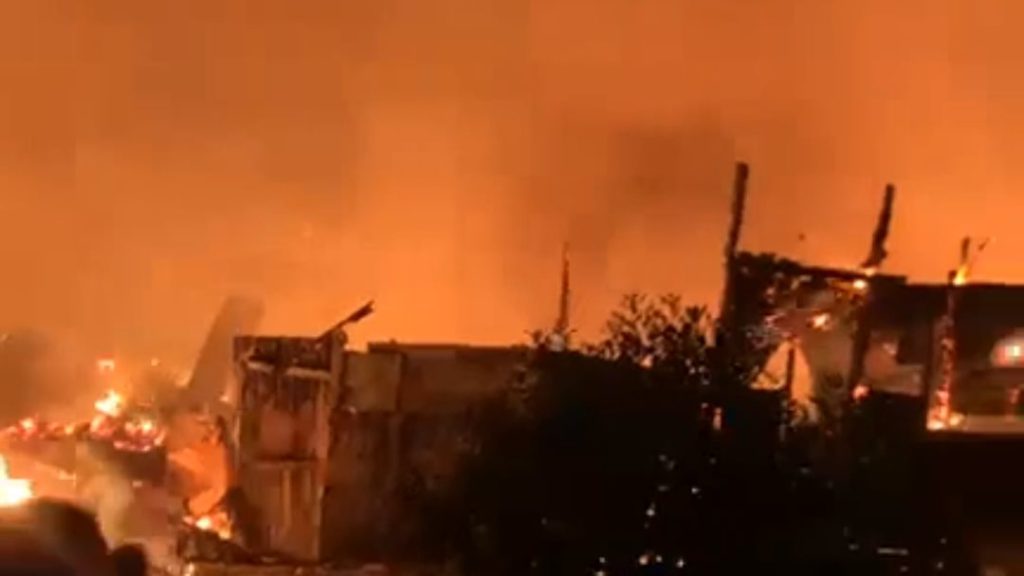 غموض الساعات السبع في حريق منشأة ناصر .. المخلفات كلمة السر