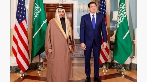 وزير الخارجية السعودي يبحث العلاقات الثنائية مع نظيره الأميركي وأعضاء في الكونغرس بواشنطن