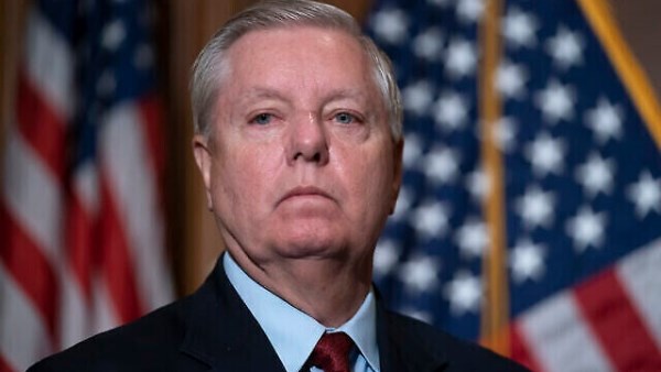 ليندسي جراهام يزور إسرائيل سعياً لتعزيز دعم تل أبيب في المرحلة الراهنة